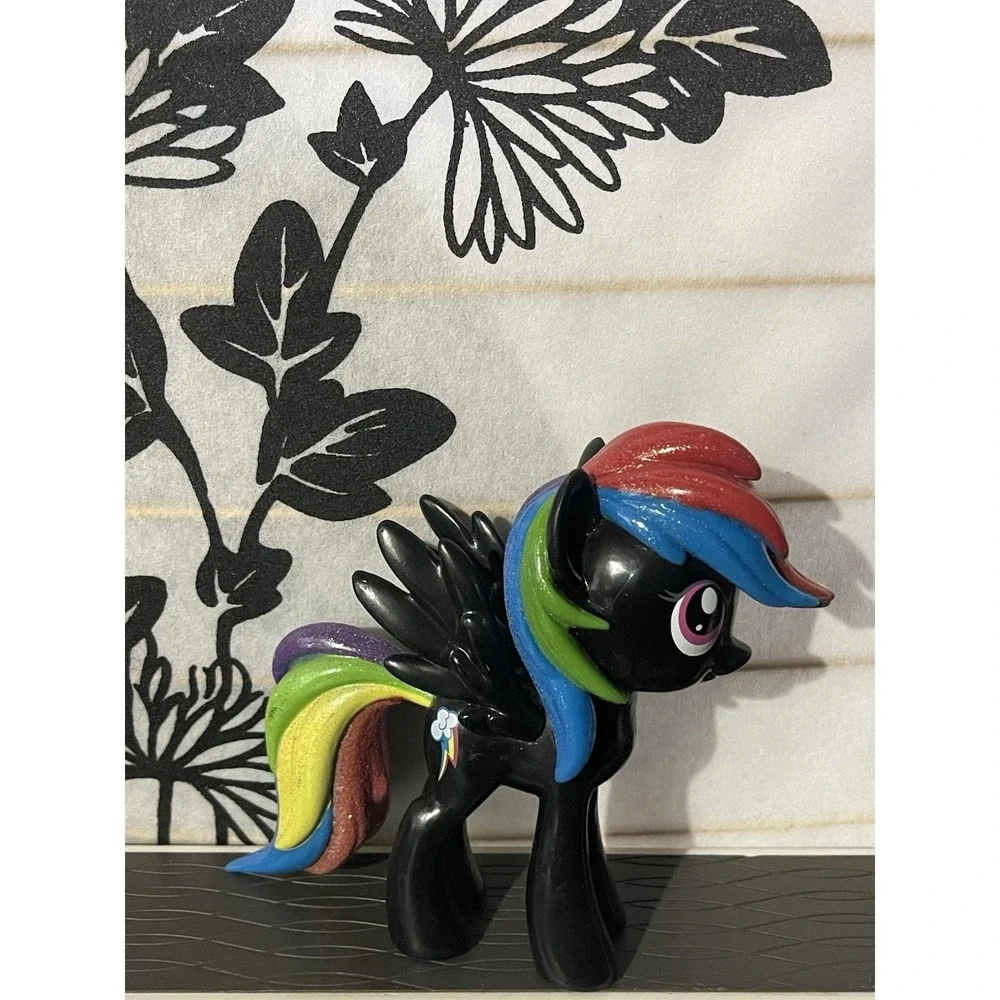 Funko My Little Pony Rainbow Dash Black Variant Hot Topic Exclusive Vinyl